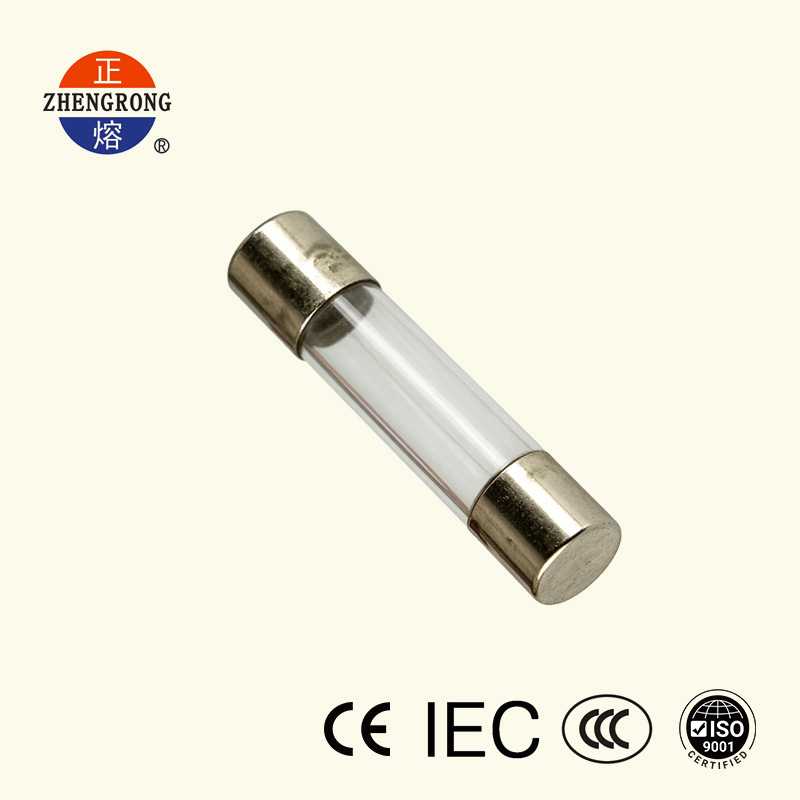 Poistka 6*30mm 15A s nízkou vypínacou schopnosťou 250V