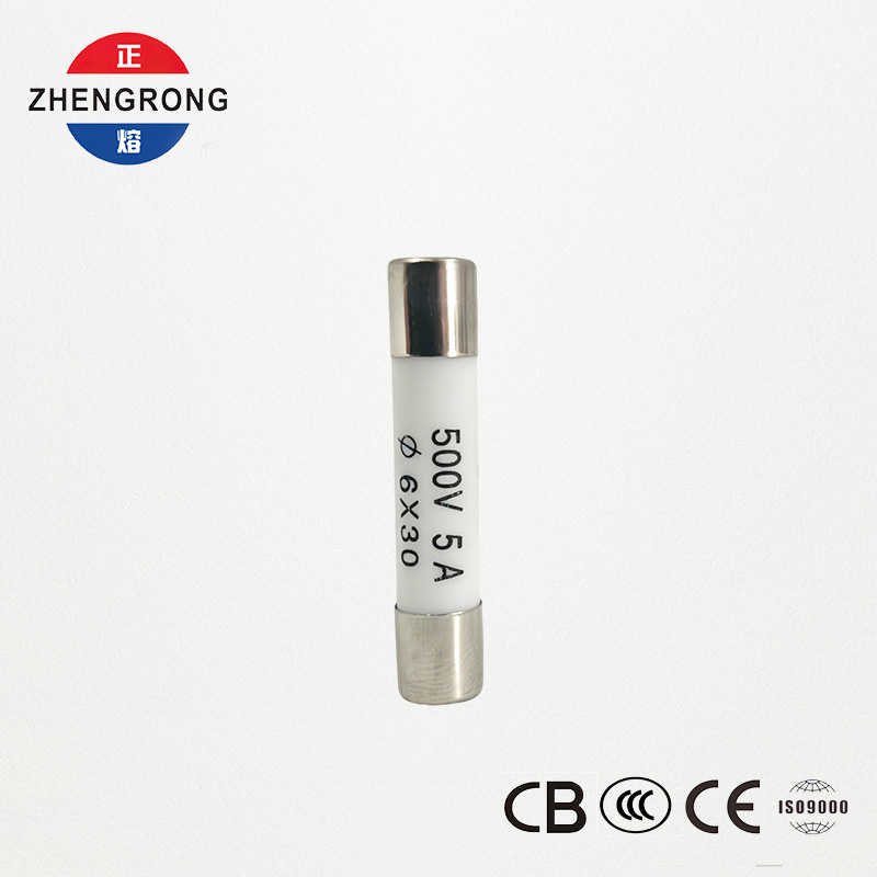 Vysokokvalitné 6*30mm R058 poistky 5A pre medzinárodných distribútorov
