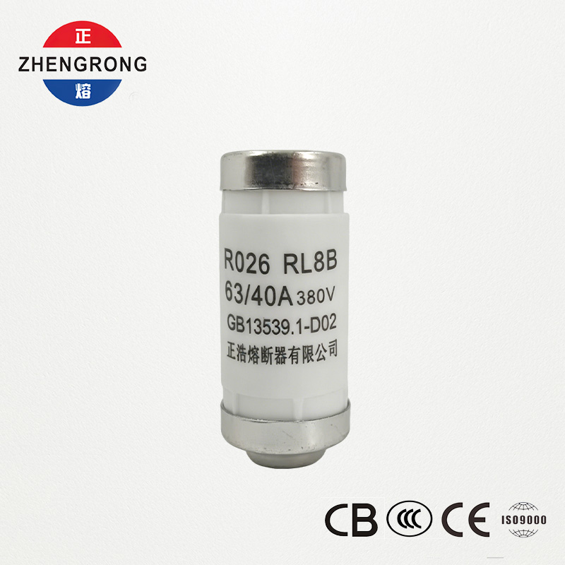 RL8B R026 40A 380V D02 Poistka cylindr